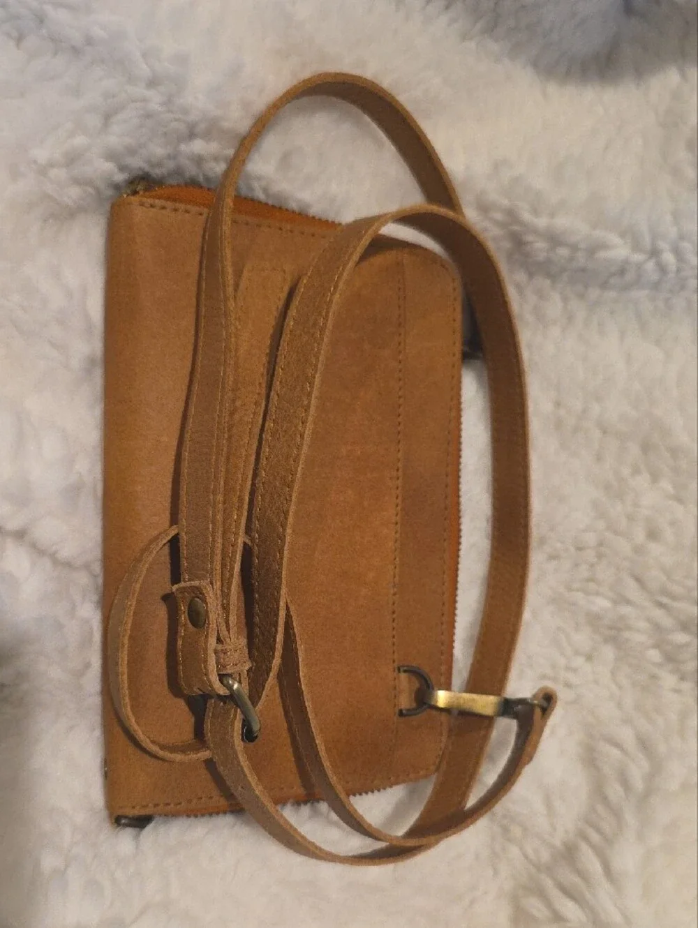 JOYN, Handcrafted Tan Leather Wristlet Or Crossbody Wallet,Fair Trade Certified
